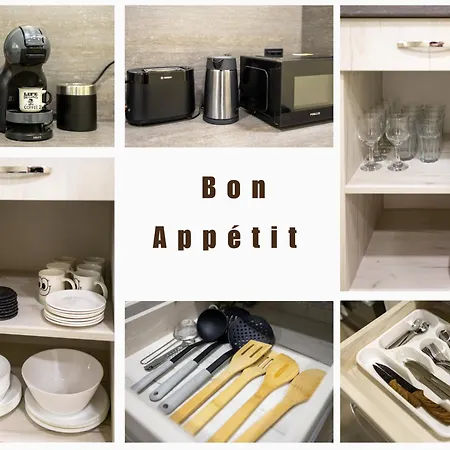 Center Apartment, Walk To & Sea Garden Διαμέρισμα Βάρνα