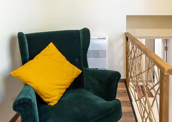 Center Apartment, Walk To & Sea Garden *