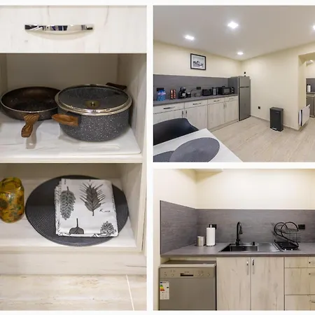 Center Apartment, Walk To & Sea Garden Варна